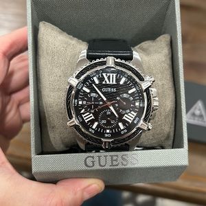 Guess watch very good condition men